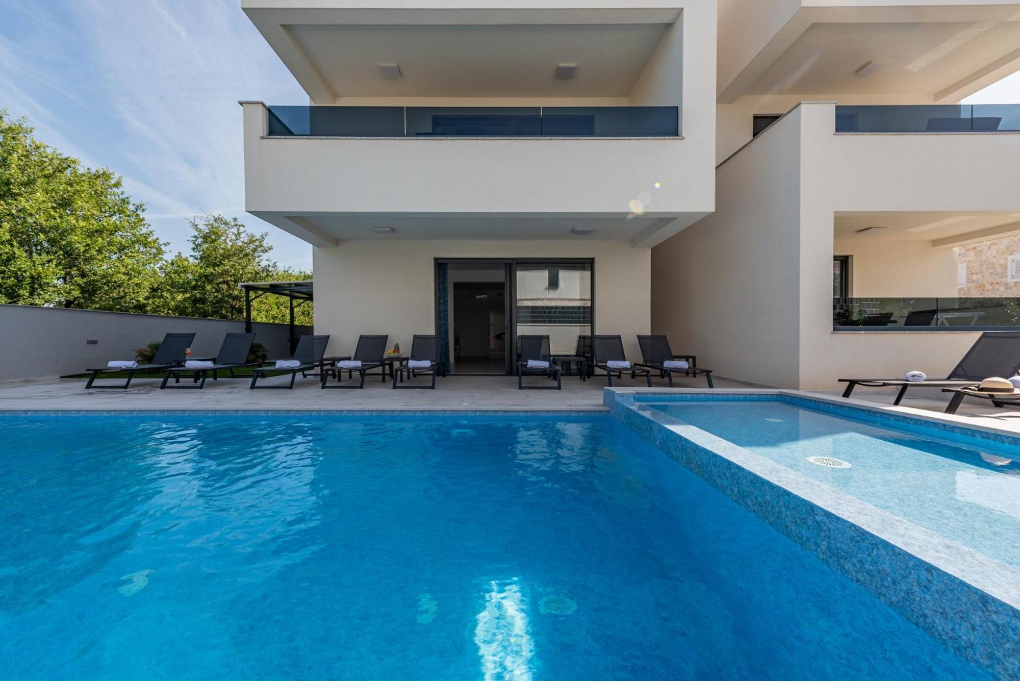 Apartments Menalo Elegance Zaton  Zewnętrze zdjęcie