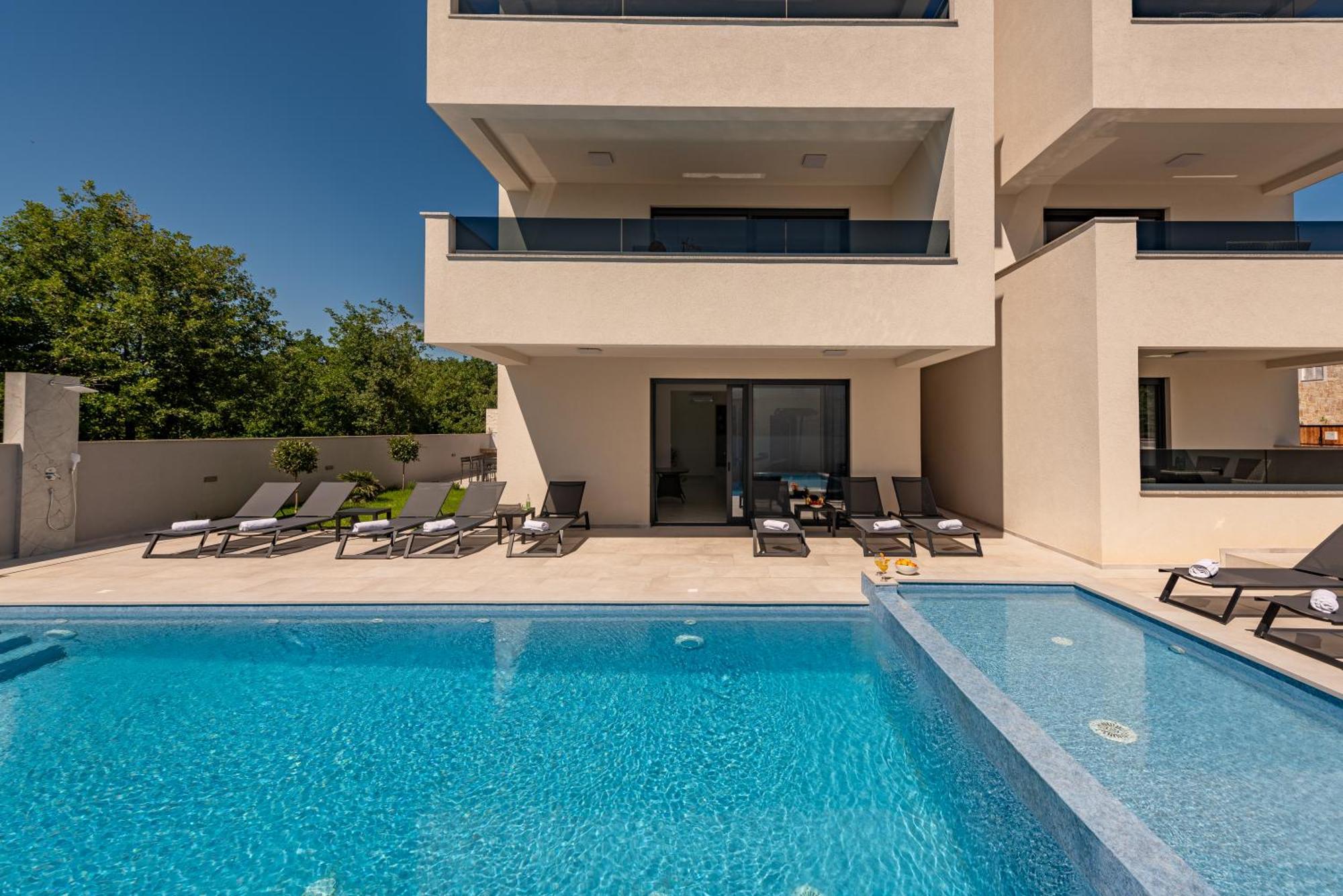 Apartments Menalo Elegance Zaton  Zewnętrze zdjęcie